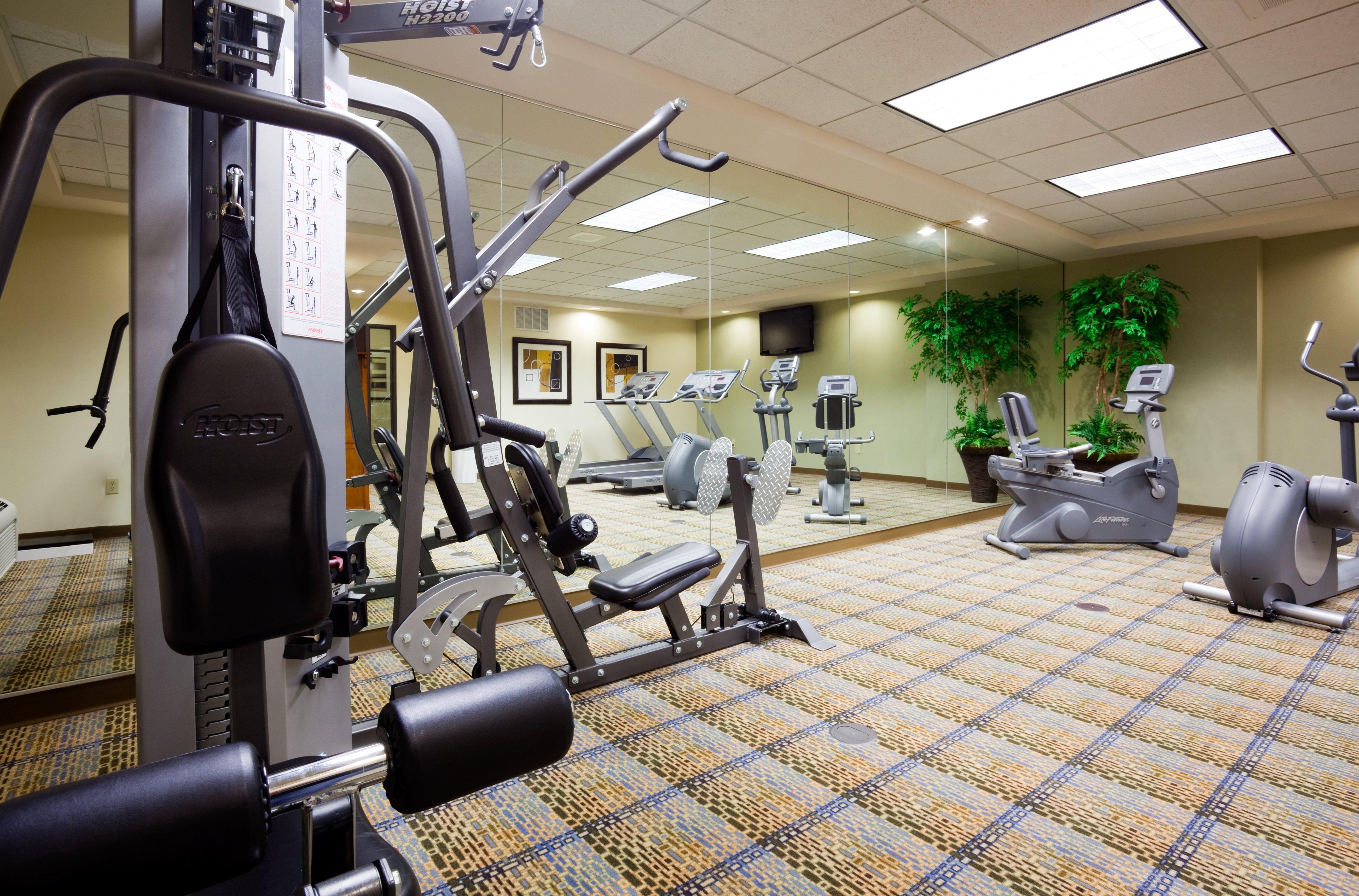 Holiday Inn Express & Suites Madison-Verona By Ihg Extérieur photo